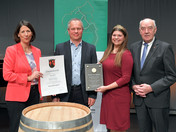 Staatsehrenpreis des Landes Rheinland-Pfalz für das Weingut Kastanienhof Knut Fader.
